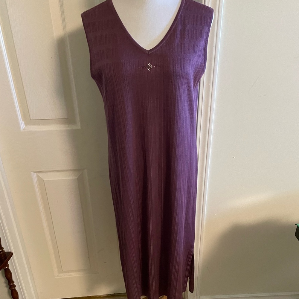 Purple V-neck midi dress